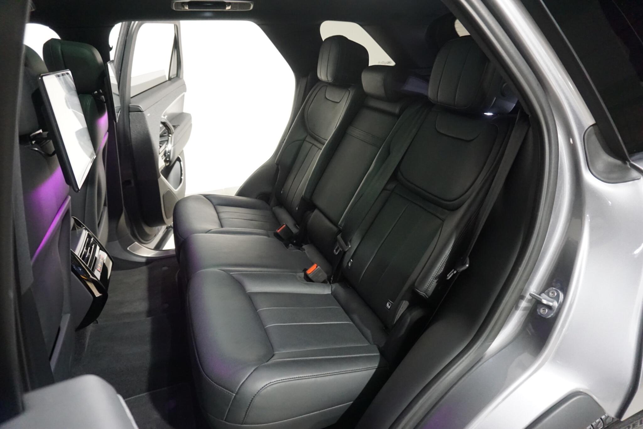 Land Rover Range Rover Sport 3.0 D300 MHEV Dynamic SE SUV 5dr Diesel Auto 4WD Euro 6 (s/s) (300 ps)
